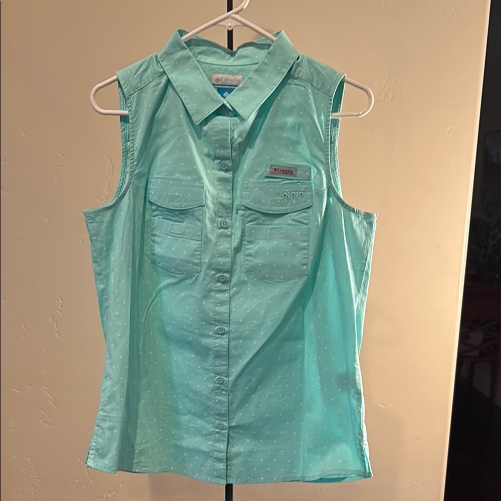 Columbia Women's Sleeveless Aqua Top